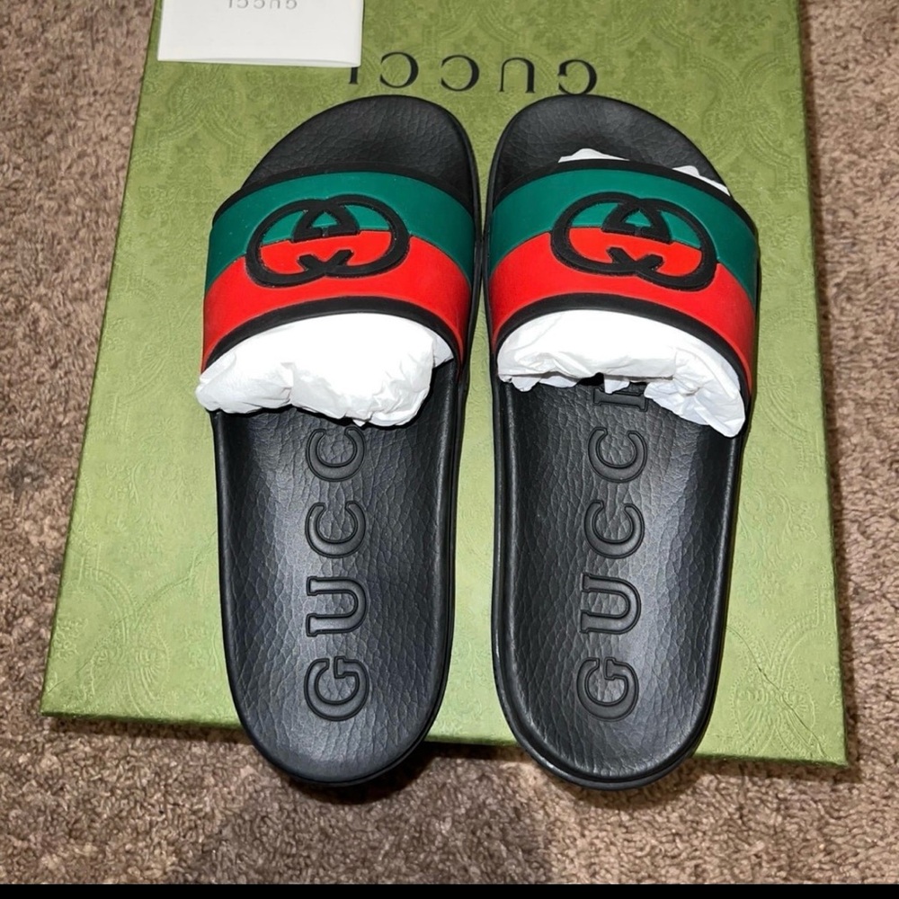 Gucci Slides Men - image 2